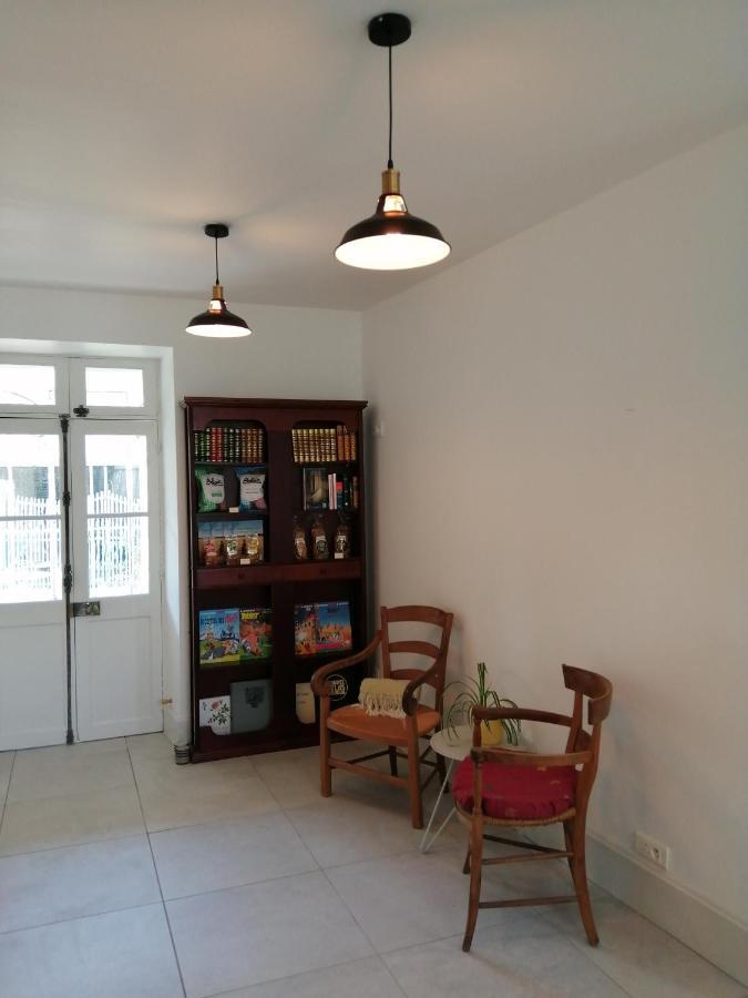 Le Relais Des Roses- Chambres D'Hotes Vatan Bagian luar foto